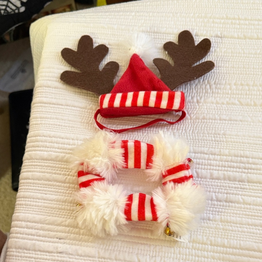 Pet Festive Reindeer Antler Headband and Scrunchie Set size small